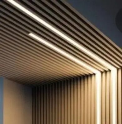 Moderno estilo de design 600/320mm painel de parede de proteção contra incêndio de ardósia de madeira para absorção de som